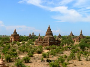 Vista de Bagán desde uno de sus templos