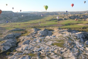 Viajar a Turquía_ volar en globo sobre Capadocia